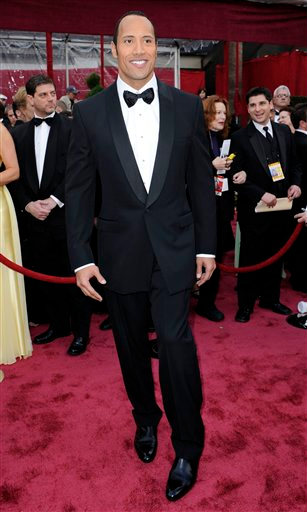 Illustration for article titled "Fishy" Is Fabulous: Oscar Fashion 2008